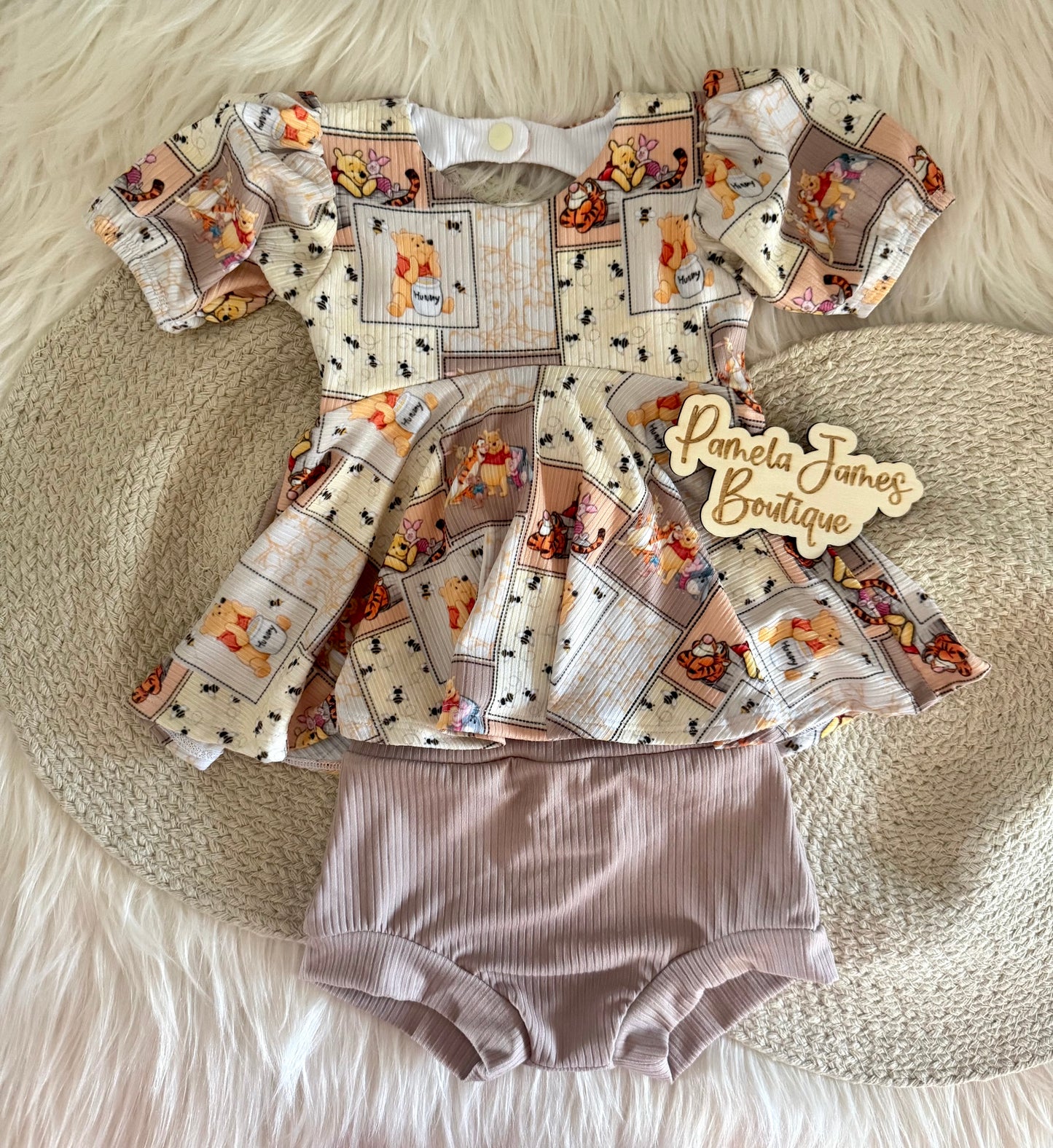 Customs Listing-Bows & Clothes